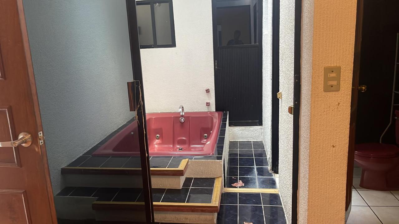 Comoda Habitacion A 10 Min Del Centro Historico De Querétaro Exterior foto